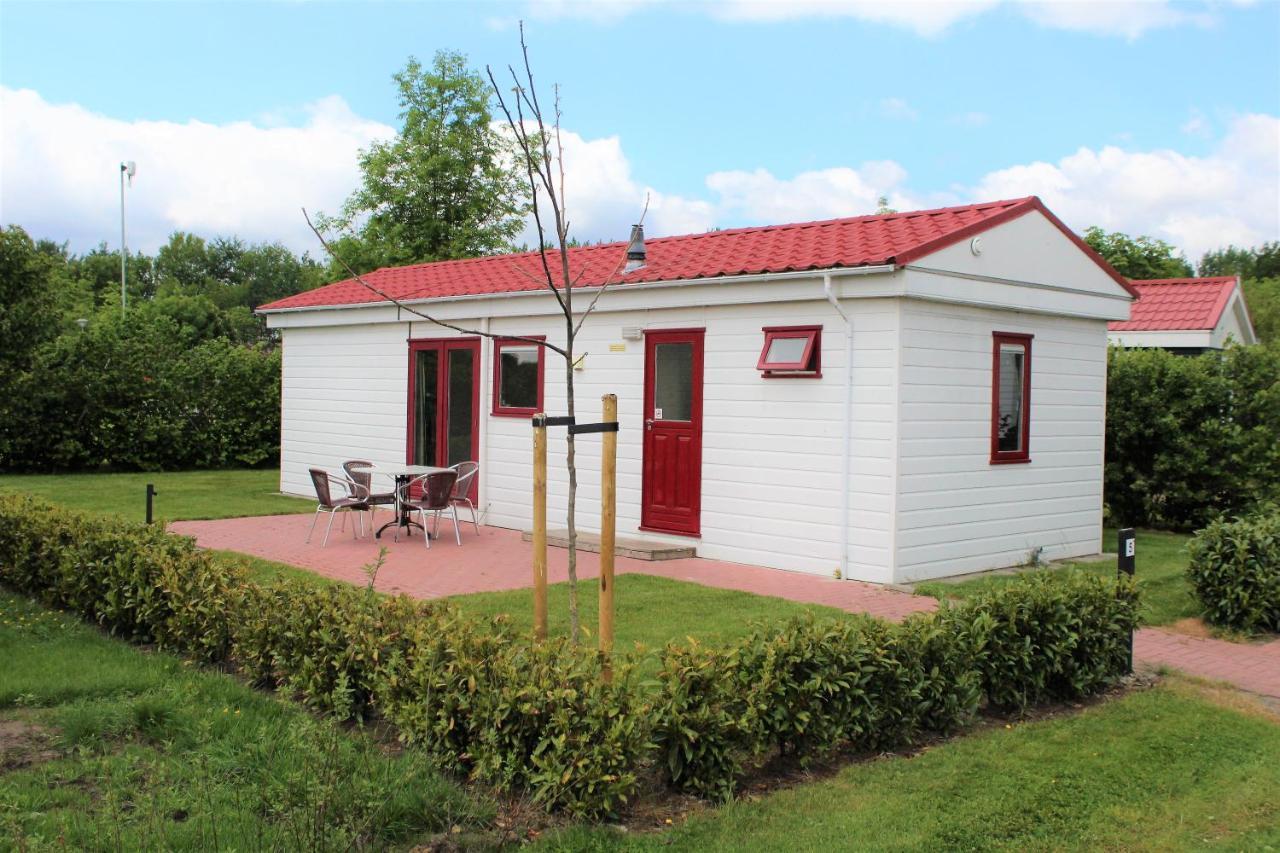 Hofgalow Chalet Op Camping "De Stal" Drijber Eksteriør bilde