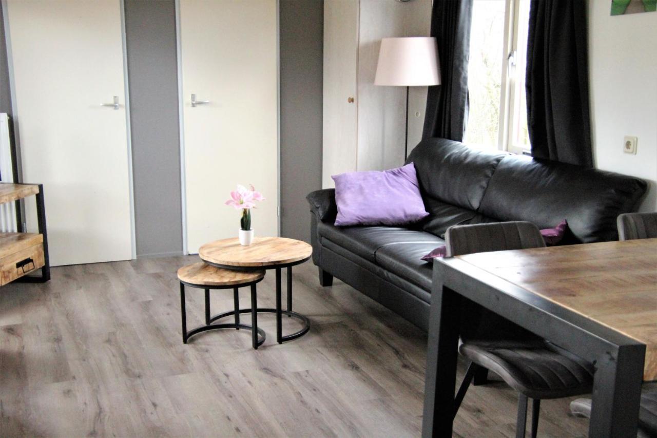 Hofgalow Chalet Op Camping "De Stal" Drijber Eksteriør bilde